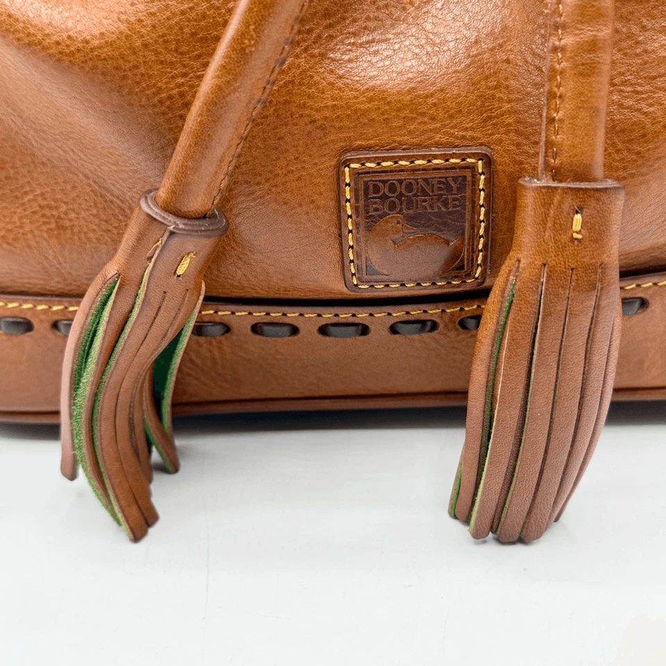 Dooney & Bourke 复古 Hattie 抽绳包 天然皮革 红色 内层 — 第 3/4 张图片