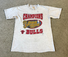 VTG Chicago Bulls 1997 NBA Final Champions T-Shirt - Size Medium