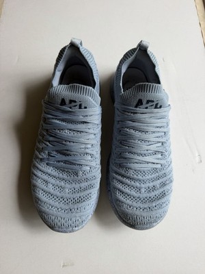 APL TechLoom Women Wave sneakers in a light blue Sz US 8 Running Gym Work Out