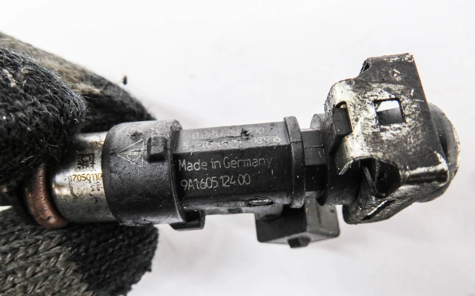 2009-2012 PORSCHE 911 BOXSTER CAYMAN (987 997) 2,9 L / 3,6 L - JUEGO DE INYECTORES DE COMBUSTIBLE Foto 4 de 4