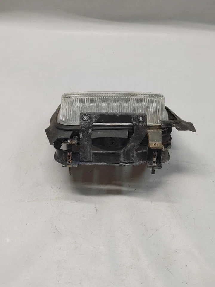 1983 Suzuki GS550E Headlight Assembly 35100-43431-999 - Image 2 of 4