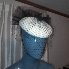 Vintage Deborah New York White Fascinator Pillbox Hat w/ Black Birdcage Veil
