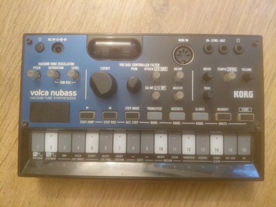 KORG volca nubass Nutube Bass Synthesizer mit Vakuumröhren-Oszillator