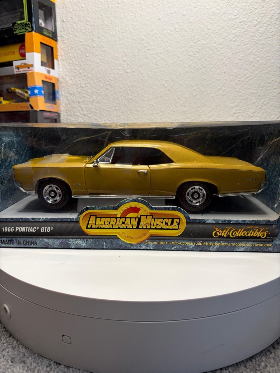 1966 Pontiac GTO Gold 1:18 Ertl American Muscle Diecast Car