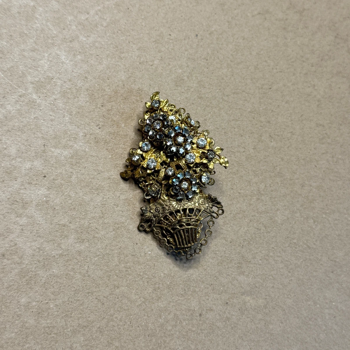 Stanley Hagler N.Y.C. Fashion Signed Vintage & Antique Brooches