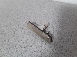 BMW X5 E53 Kotflügelblinker vorne links 2492179 3.00 Petrol 170kw 2000 33975479