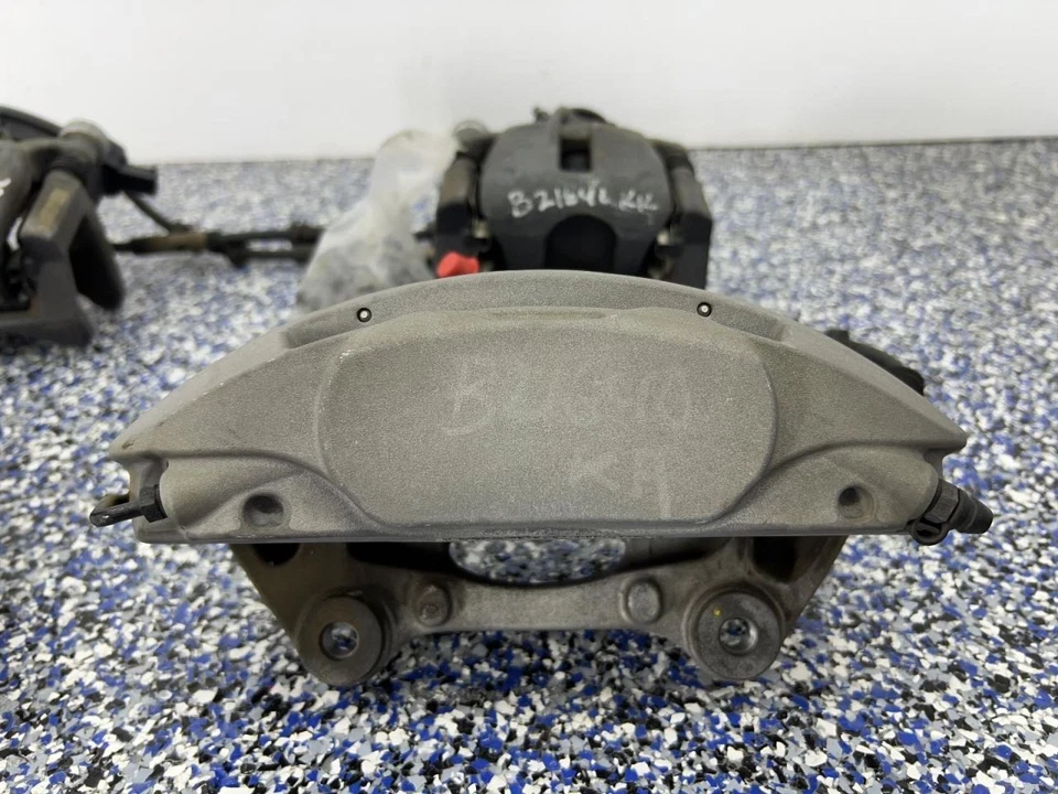 Audi Q5 Brembo 2016 kit de pinzas de freno quattro 4 puertas 3,0T Premium Plus AWD 848556 Foto 3 de 4