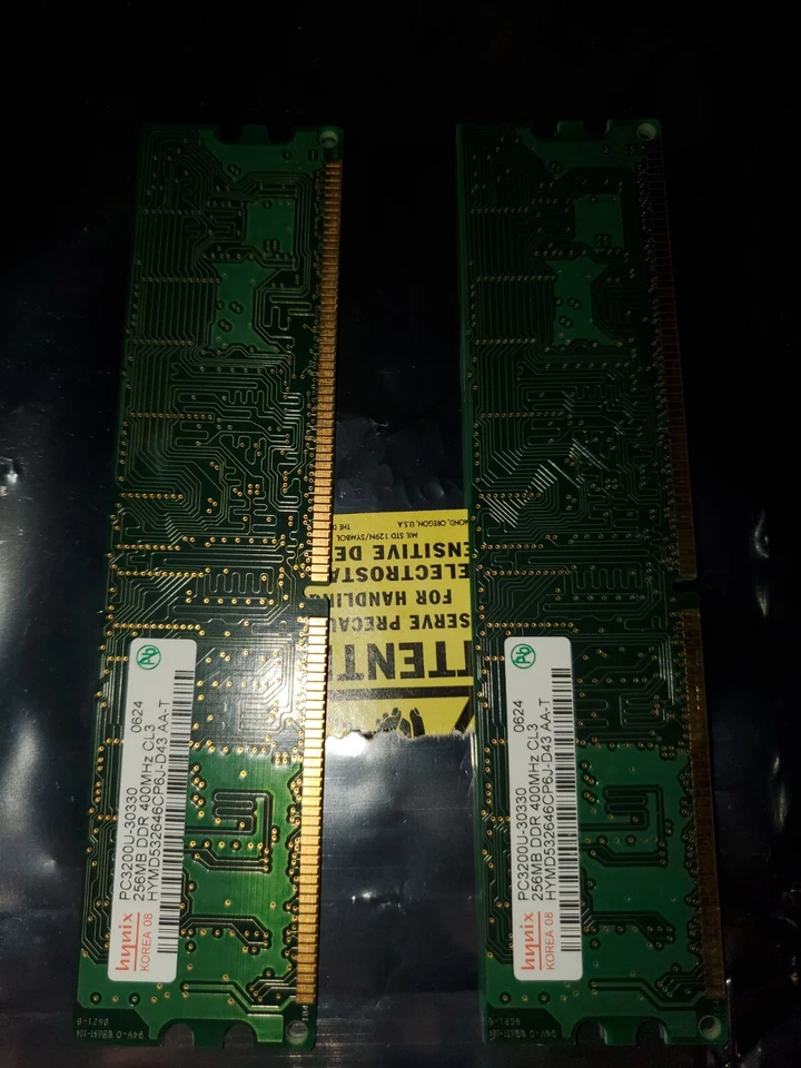 Hynix PC3200 U-30330 256MBx2 DDR 400MHz CL3 512MB Total - Image 2 of 4