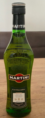 Martini Extra Dry 15%vol 0,75l und Francesco Cinzano Rosso Torino 0,7l