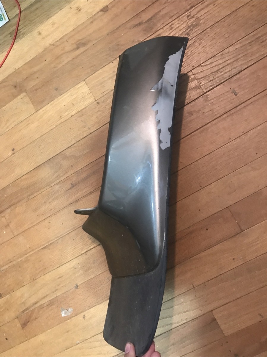 read* 1996-2002 TOYOTA 4RUNNER REAR RIGHT MUD FLAP SPLASH GUARD