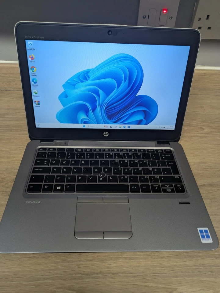 FAST WINDOWS 11 LAPTOP 16GB RAM 1TB SSD+1TB HDD QUAD CORE AMD GPU & Cellular - Image 2 of 4