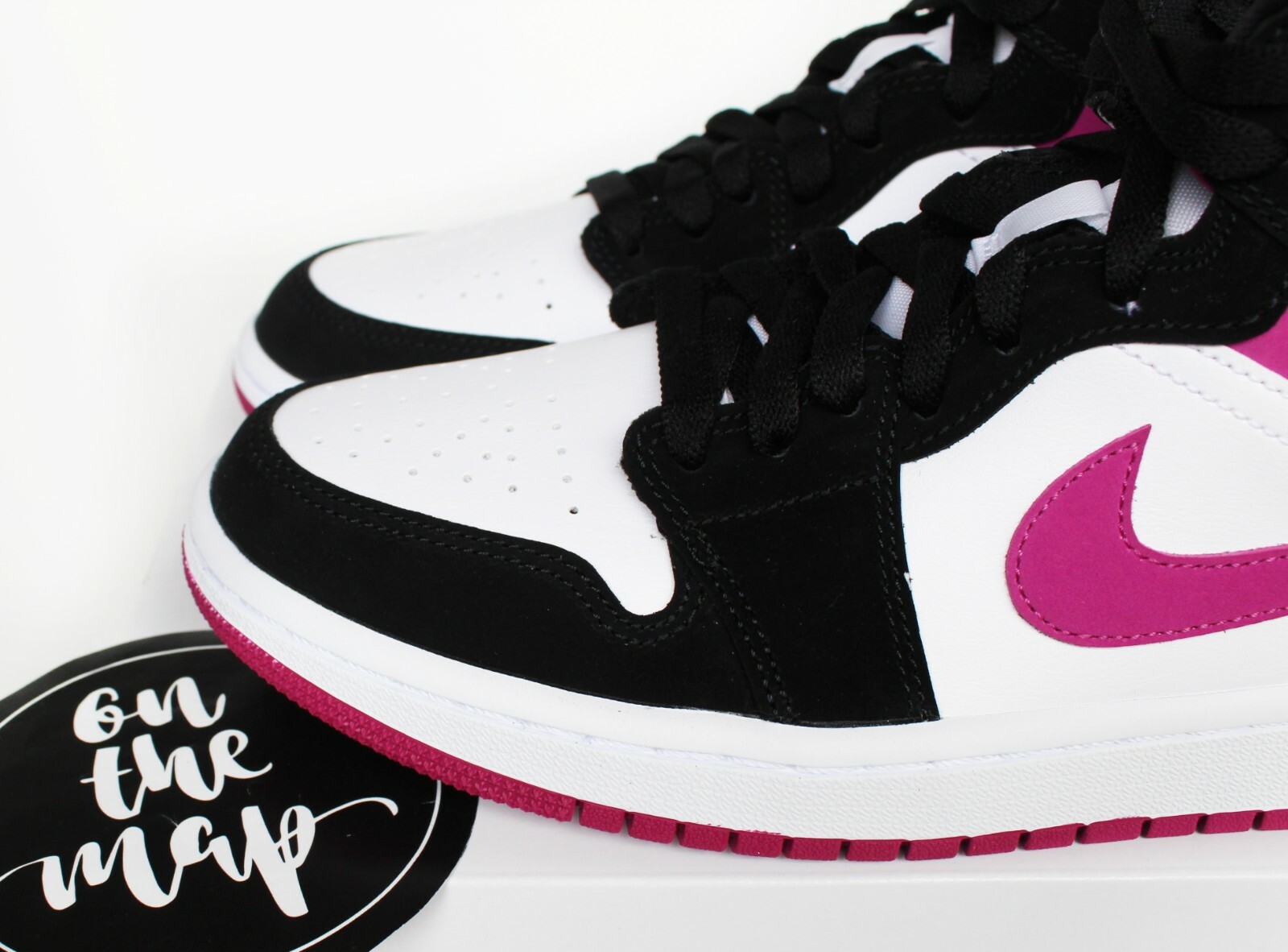 Nike Jordan 1 купить в Америке, лот 124311996192