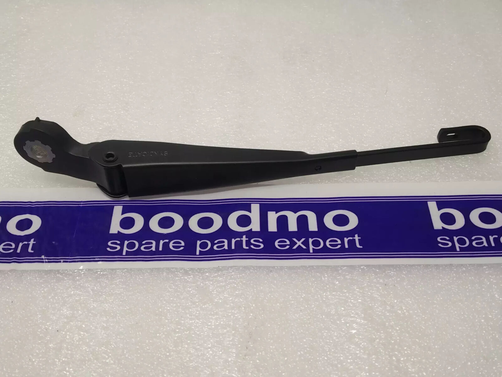 Wiper Arm for MAHINDRA BOLERO 2ND GEN, BOLERO 2ND GEN F/L