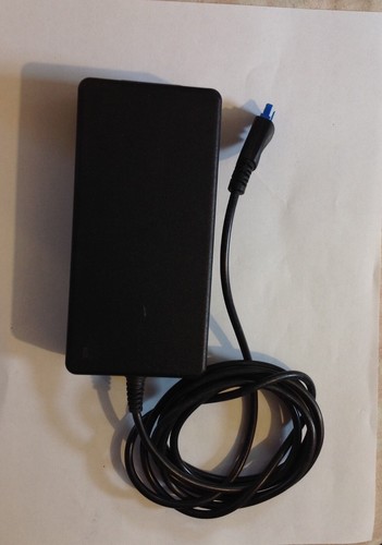 Original HP Drucker Netzteil Adapter 0957-2262 Netzteil 32 V 2000 mA Adapterkabel