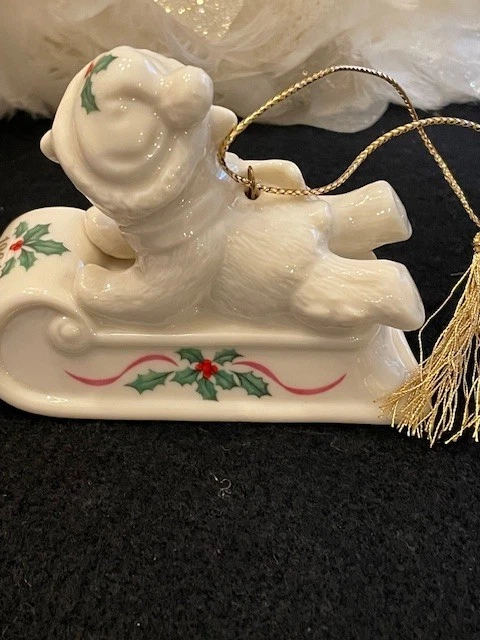 Enfeite de Natal de porcelana "trenó" VNT Lenox 1996 (sem caixa) 3x3,5" - Imagem 3 de 4