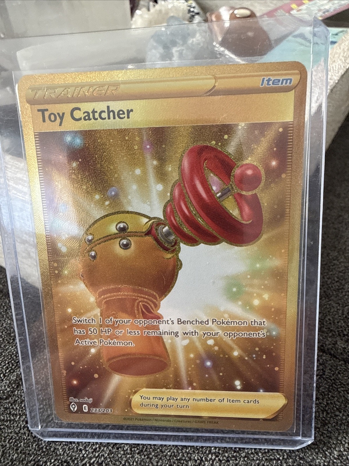 Toy Catcher (Secret) 233/203 SWSH07: Evolving Skies Holo
