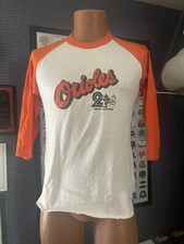 Vintage MLB Baseball Baltimore Orioles 3/4 Sleeve T-Shirt Small