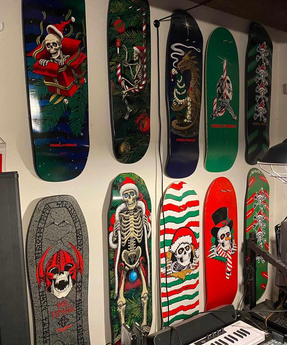 BONES POWELL PERALTA SANTA ワッペン　⑦ 8枚セット RE-