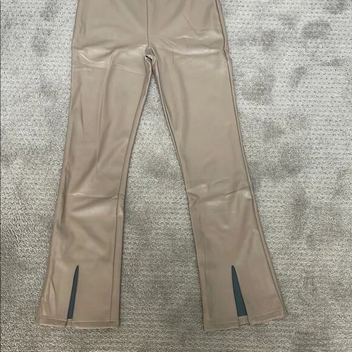 OO LA LA WOMEN'S FAUX LEATHER FLARE PANT M7502 SIZE MEDIUM NWT - 第 1/3 張圖片