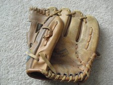 Vintage Spalding Gary Mathews Leather Baseball Glove