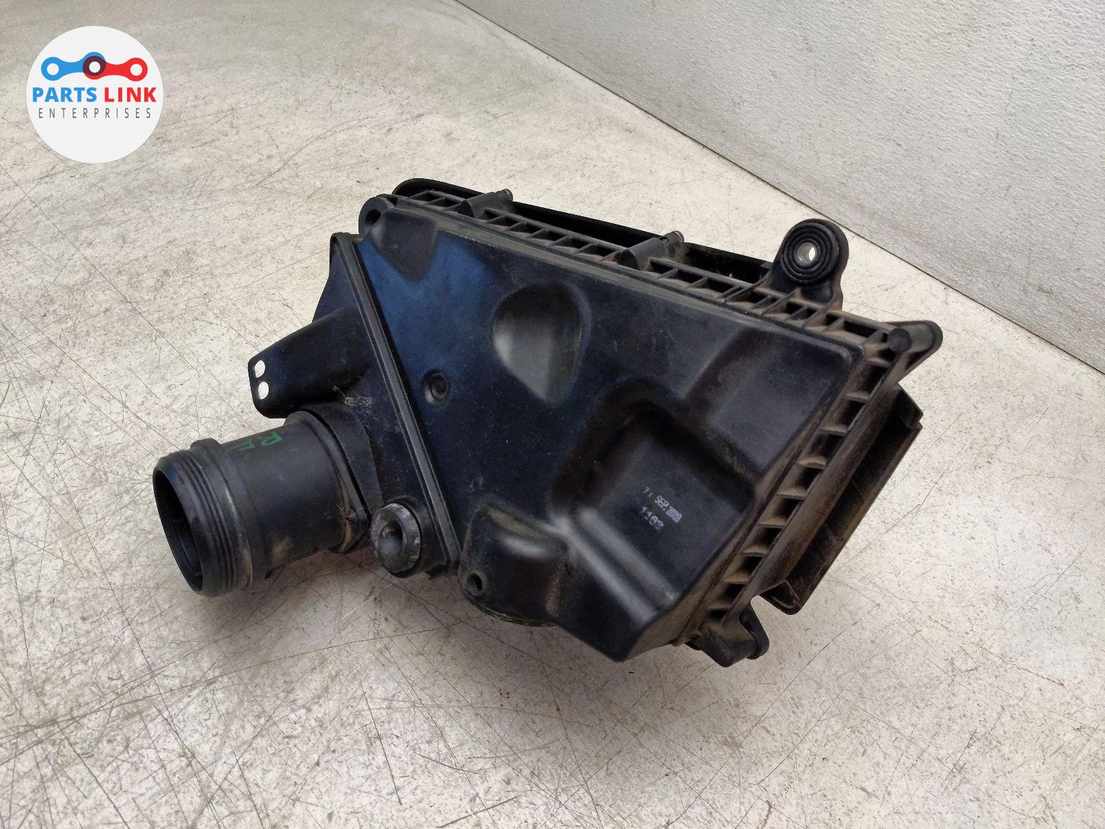 06-12 BENTLEY CONTINENTAL FLYING SPUR RIGHT AIR CLEANER FILTER INTAKE BOX 3W2 6L