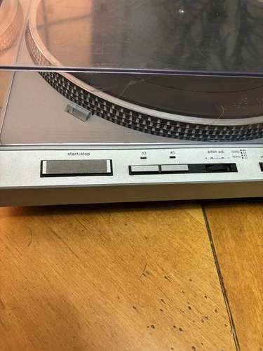 Technics SL-D303 Direct Drive Turntable Audio-Technica AT125LC Cartridge - Works