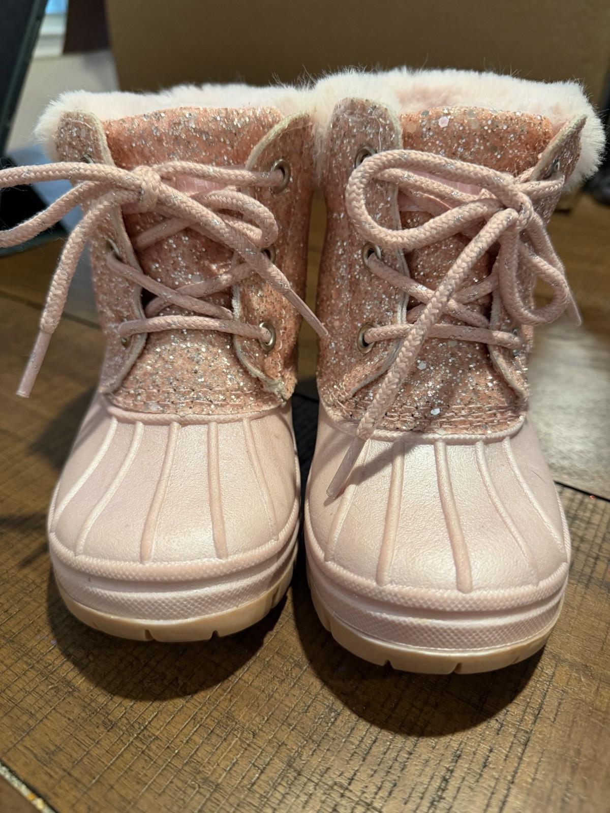 London Fog Collection Girls Pink Glitter Faux Fur Lined Lace-Up Boots 