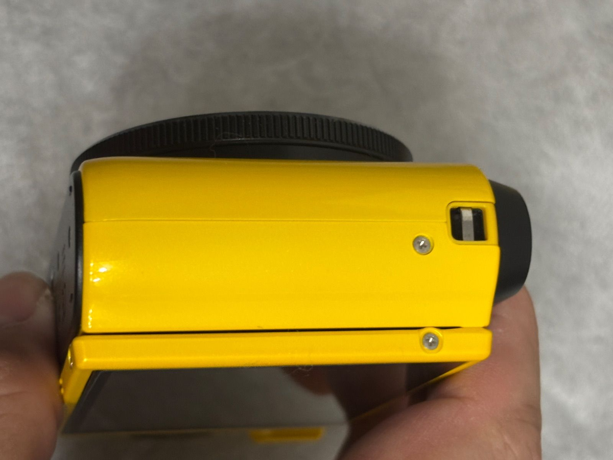 Casio Exilim EX-ZR1100 Yellow 16.1MP Compact Digital Camera Used