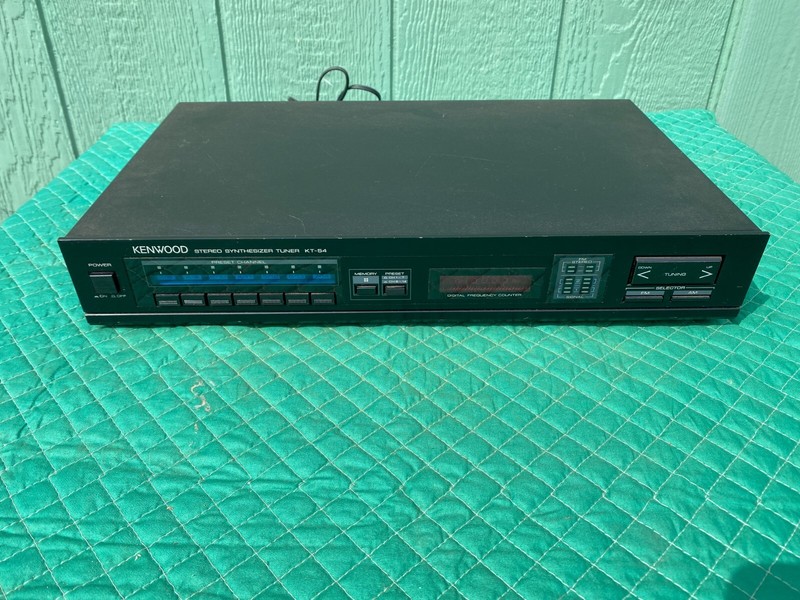 Vintage Kenwood AM-FM Stereo Synthesizer Tuner Model #: KT-54