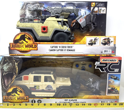 Jurassic World Capture Crush Truck Velociraptor & RC Jeep Gladiator Hot Wheels