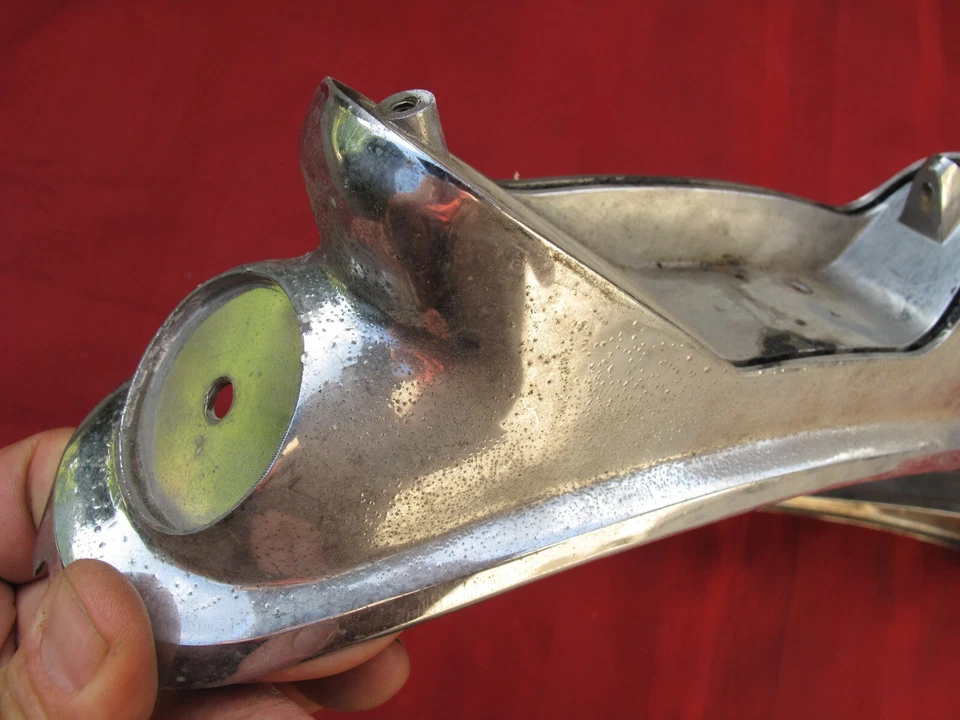 Chrysler Windsor 1949 luces traseras cromadas originales R & L Foto 2 de 4