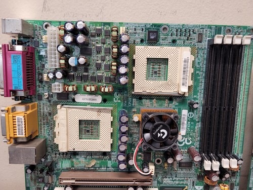 2x RARE GIGABYTE GA-7DPXDW-P w/2-AMD ATHLON 2000+ MP CPUs RETRO COMBO LOOK !! - Photo 2/16
