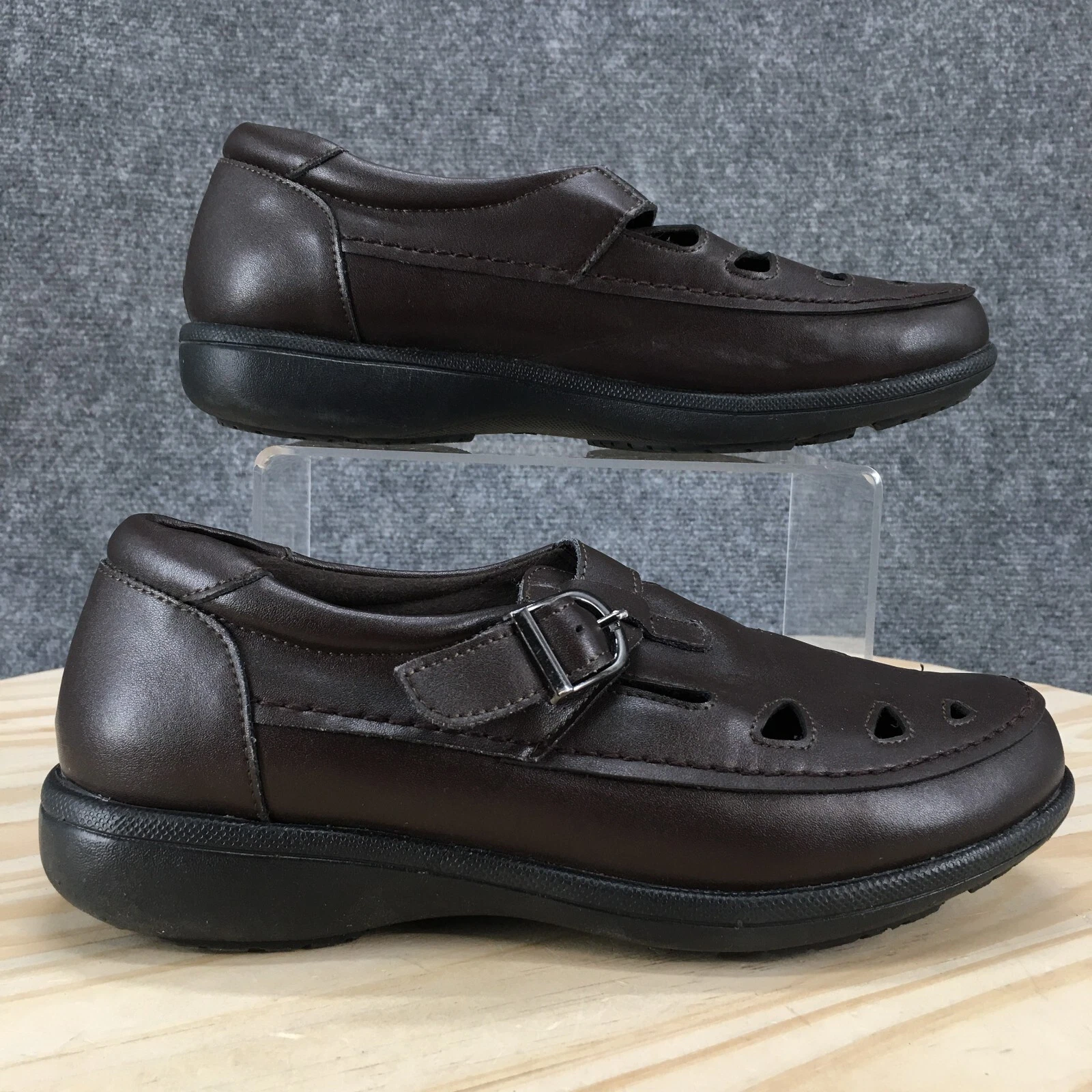 24 Hour Comfort Shoes Womens 8 Annette Buckle Strap Loafer LC9049 Brown Leather
