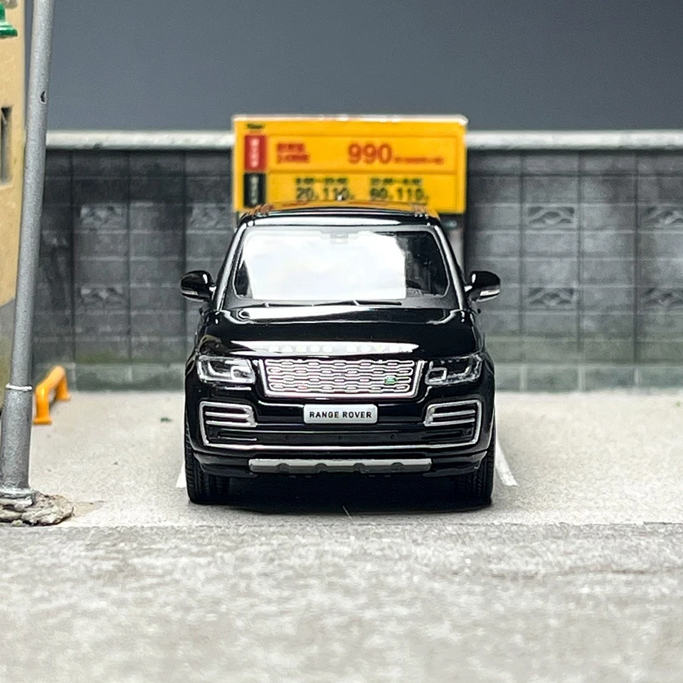 Masdi 1:64 2020 Black Range Rover SUV ORV Sports Model Diecast Metal Car - Image 2 of 4