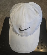 Nike Featherlight dri-fit White Hat