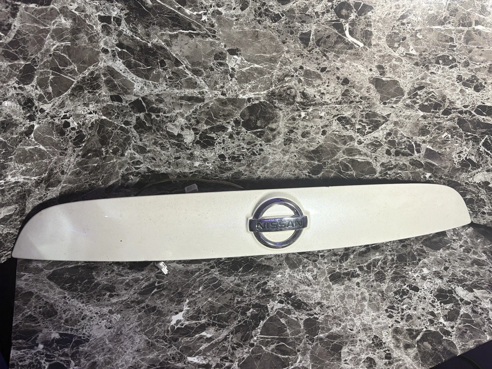 OEM 2011-2014 NISSAN JUKE MALETERO TRASERO PUERTA TRASERA TAPA MOLDURA MANIJA CON CÁMARA Foto 3 de 3