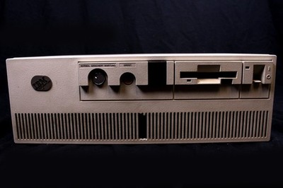IBM RISC System 6000 Modell 340 Typ 7012 Server Computer Vintage *Ungetestet