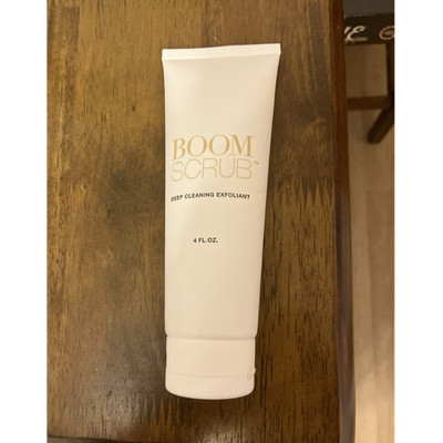 BOOM SCRUB Beauty Lot Exfoliant, St. Ives Blackhead Scrub, Purity Mask, Gel Mask
