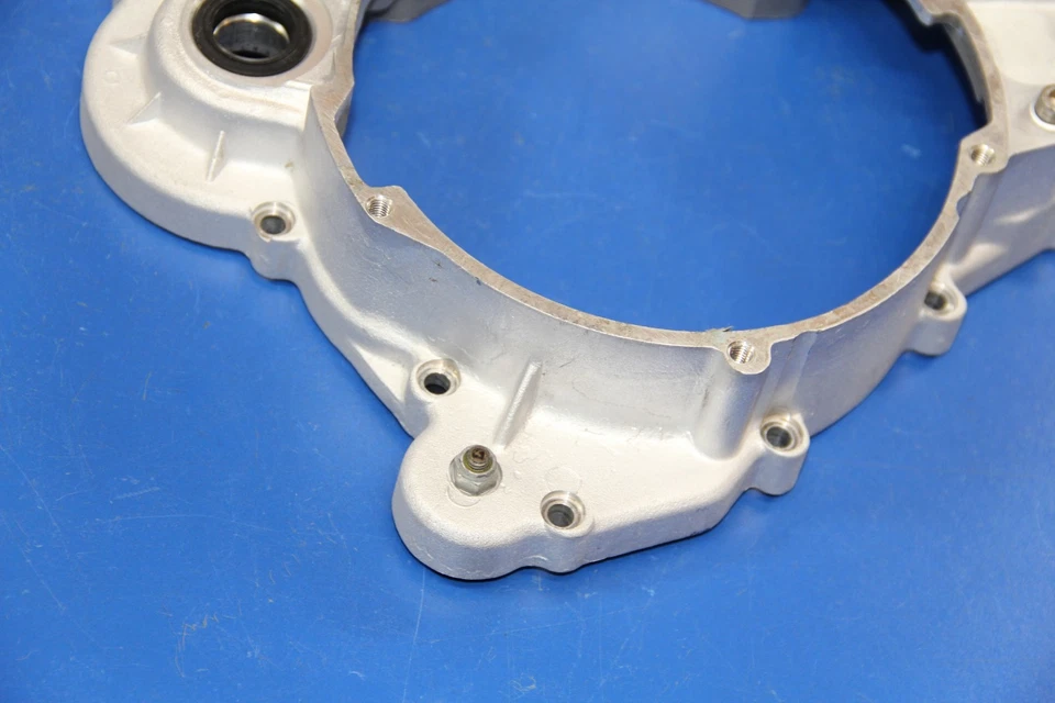  Estuche de bomba de agua TM Racing 250MX TM250 2001 cubierta de embrague interior carcasa bomba de agua Foto 3 de 4