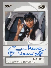 CAROLINE MUNRO AS NAOMI 2019 UPPER DECK JAMES BOND INSCRIPTIONS AUTO