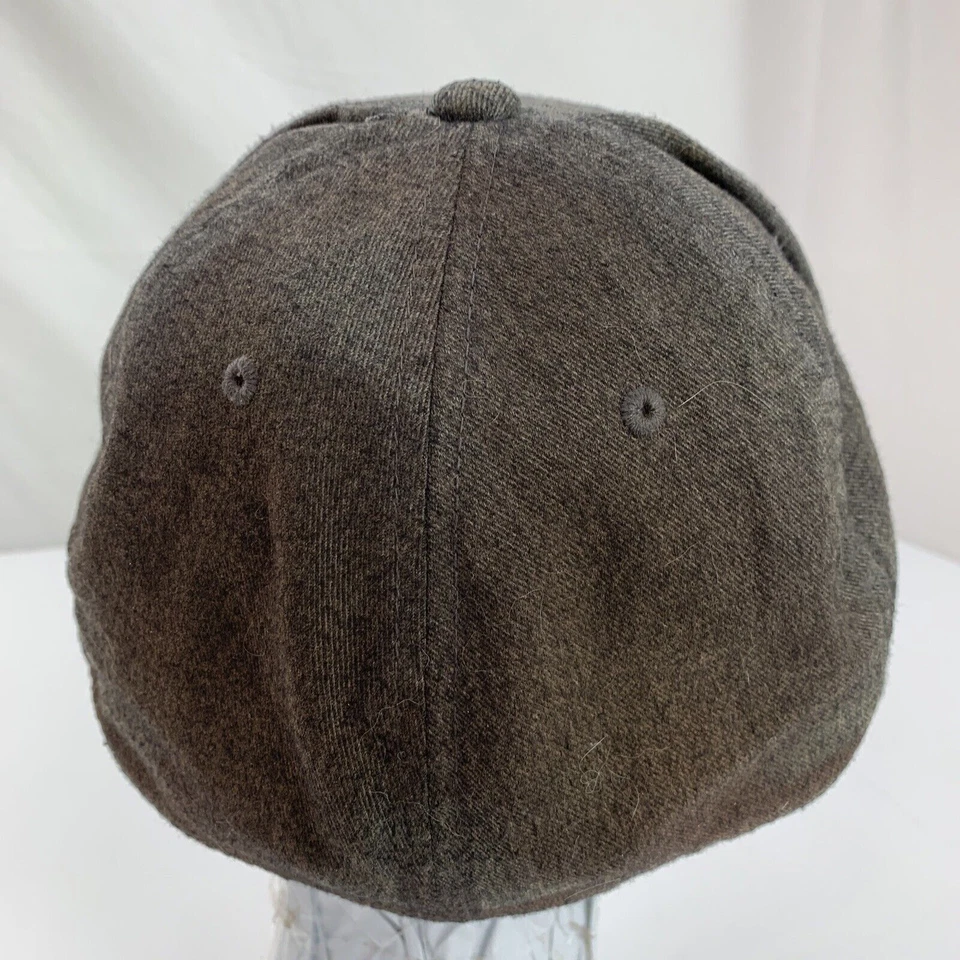 Volcom Grey Ball Cap Hat Fitted 7 1/4 Baseball - Image 3 of 4