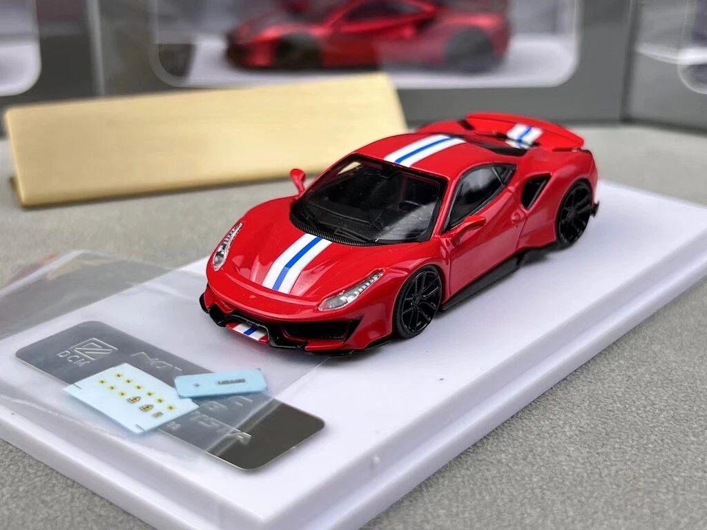 U2 1/64 フェラーリ488ピスタ　novitec グレー U2 1/64 フェラーリ488ピスタ novitec グレー U2 1/64
