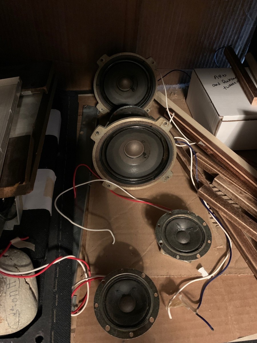 Pioneer CS-51 Bookshelf Speakers | Vintage | Restored Pioneer CS-51 Bookshelf Speakers | Vintage | Restored