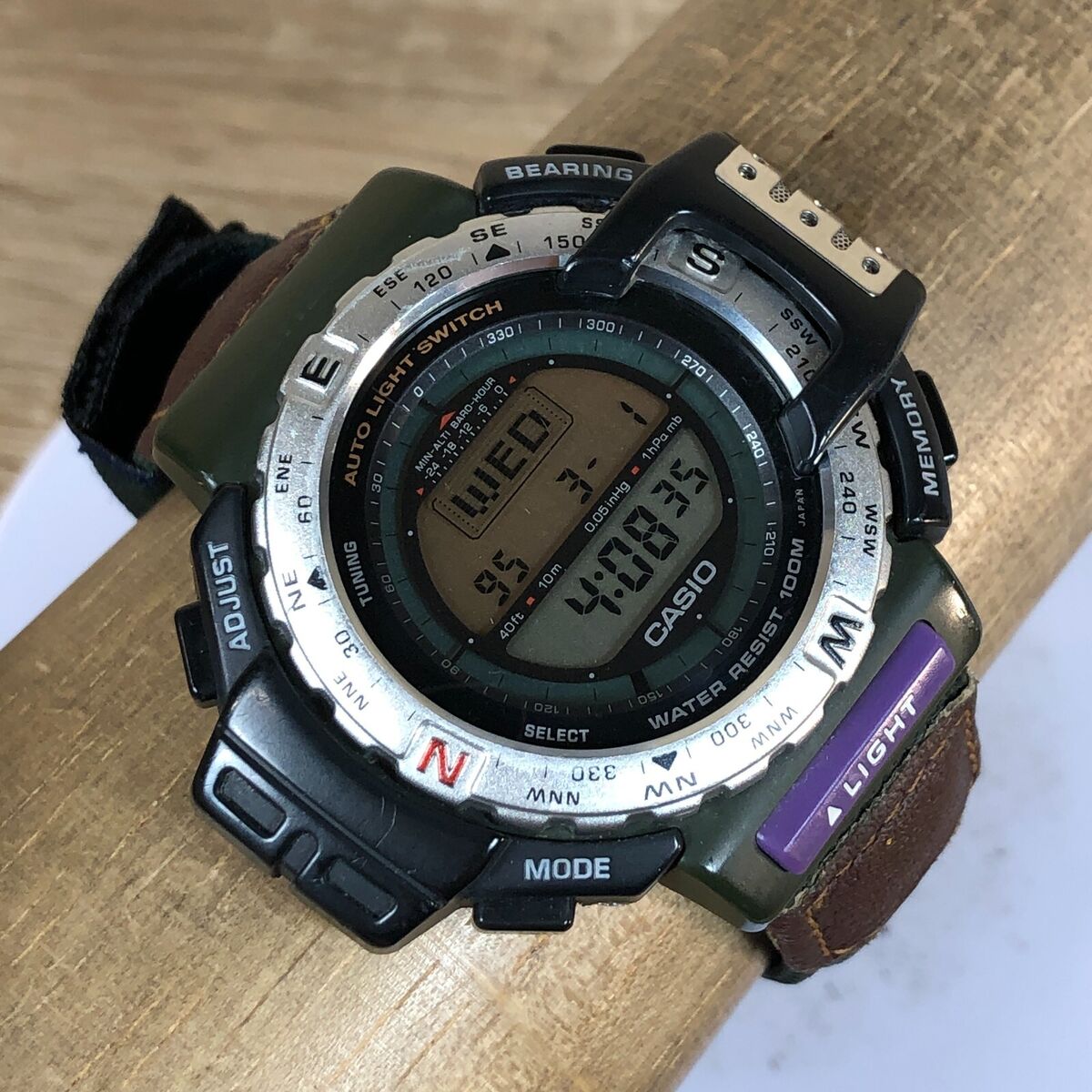 Casio Men Pro Trek PAT-40 Pathfinder Compass Bezel Quartz Casio Men Pro Trek PAT-40 Pathfinder Compass Bezel Quartz