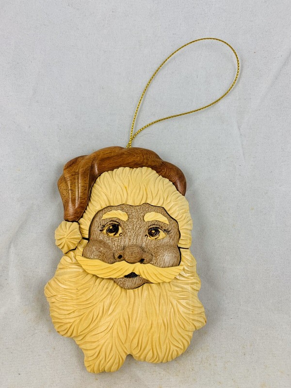 SANTA CLAUS FACE Hawaiian Handcrafted Wood Art Dancing Christmas Ornament xmas