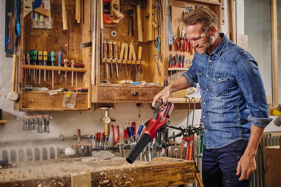 Akku-Universalbläser GE-UB 18/250 Li E-Solo Power X-Change 18 V 250 km/h Luft... - Bild 3 von 4