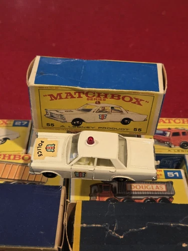 Vintage 1966 MATCHBOX 55C FORD POLICE CAR (Red Light) in Original Box