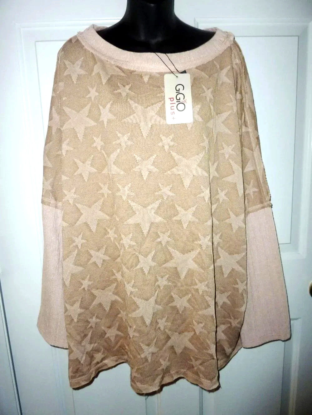 NWT GIGIO Over Sized Long Sleeved Camel Tunic Top With Embedded Star ...