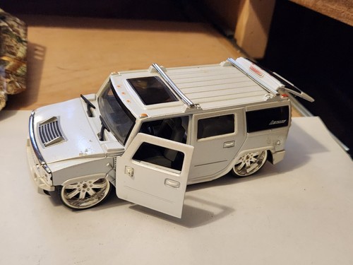 1/43-1/32 diecast cars/trucks variety CHEVROLET CHEVY corvette camaro HUMMER - Picture 61 of 76