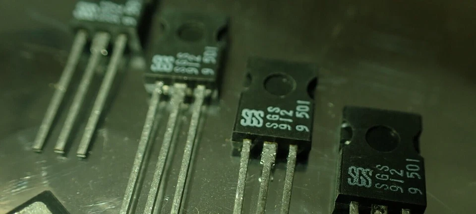 15 x Negative Voltage Regulator Negative 12V 1.5A ORIGINAL SGS 5912 UKINSTOCK - Image 2 of 2